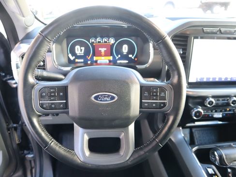 Used 2023 Ford F150 Lariat w/ Trailer Tow Package image 31