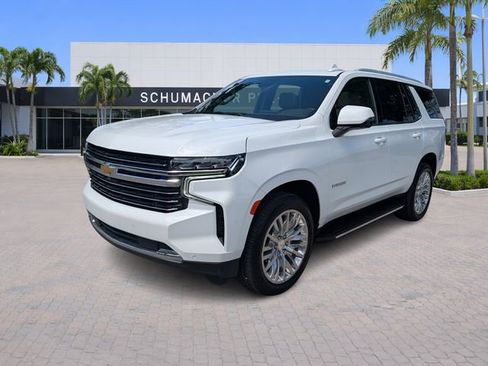 Used 2023 Chevrolet Tahoe LT w/ LT Signature Plus Package RWD image 3