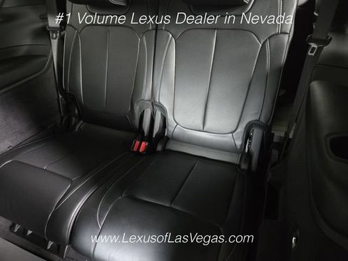Used 2021 Jeep Grand Cherokee L Overland w/ Luxury Tech Group IV AWD/4WD image 16