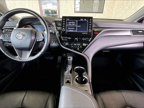 Used 2024 Toyota Camry XSE image 15