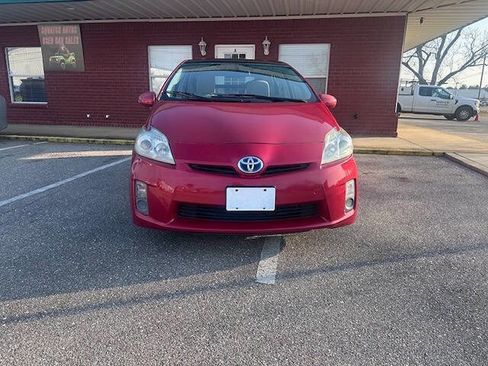 Used 2010 Toyota Prius Three image 9