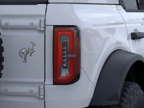 New 2026 Ford Bronco Outer Banks AWD/4WD image 23