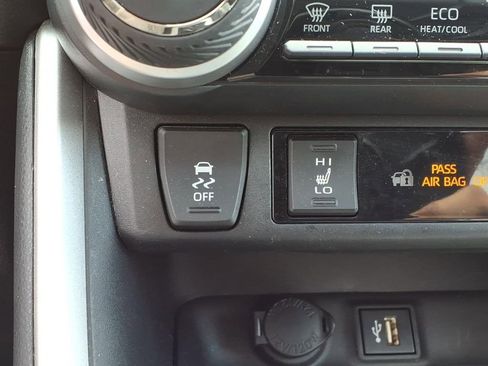 Used 2024 Toyota RAV4 XLE Premium w/ Weather Package AWD/4WD image 23