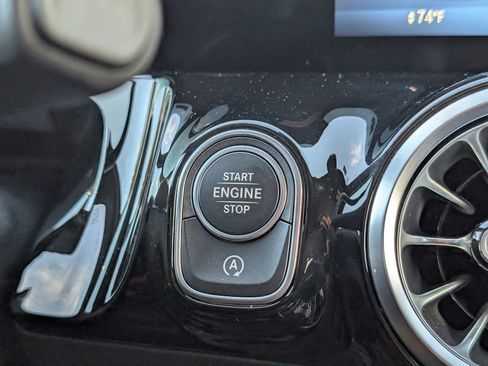 Used 2026 Mercedes-Benz GLA 250 4MATIC image 18