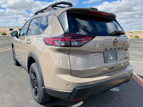 New 2026 Nissan Rogue Rock Creek image 4