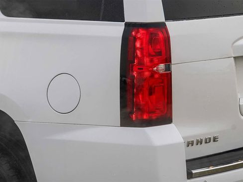 Used 2020 Chevrolet Tahoe Premier image 11