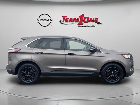 Used 2019 Ford Edge SEL w/ Equipment Group 201A image 6