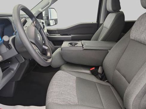 New 2026 Ford F250 XLT w/ XLT Premium Package image 10