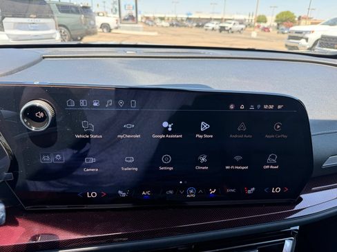 New 2026 Chevrolet Traverse Z71 w/ Driver Confidence Package AWD/4WD image 22