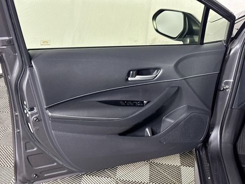 Used 2021 Toyota Corolla SE FWD image 10