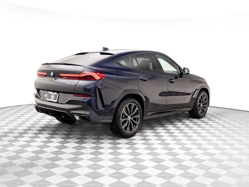 Used 2023 BMW X6 xDrive40i w/ M Sport Package image 5