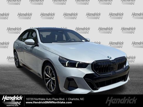 New 2027 BMW 530i w/ M Sport Package RWD image 1