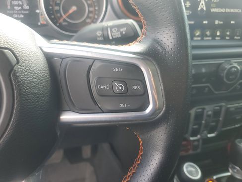 Used 2023 Jeep Gladiator Mojave w/ Cold Weather Group AWD/4WD image 16