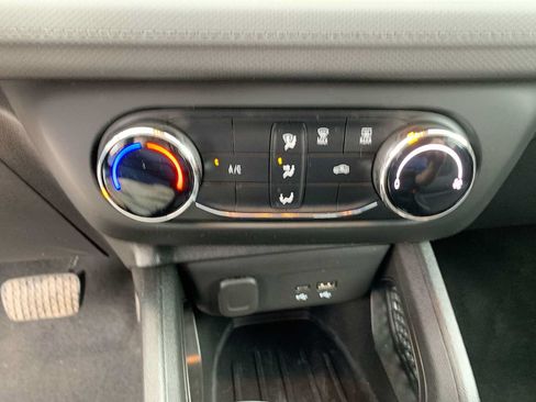 Certified 2024 Chevrolet TrailBlazer LS w/ LS Convenience Package FWD image 17