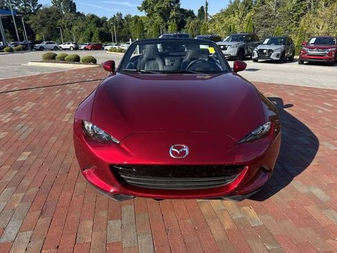 Used 2023 MAZDA MX-5 Miata Grand Touring RWD image 25