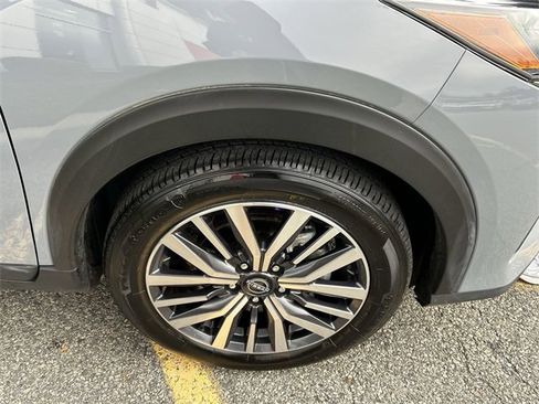 Certified 2023 Nissan Kicks SR w/ SR Premium Package image 13