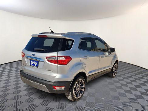 Used 2021 Ford EcoSport Titanium image 4