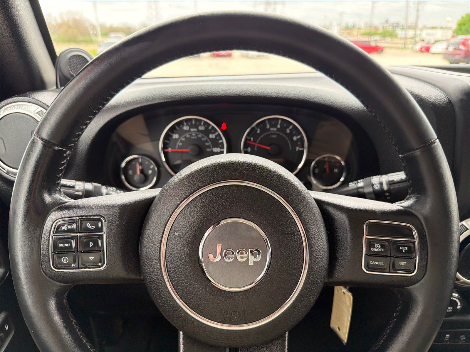 Used 2014 Jeep Wrangler Unlimited Rubicon w/ Connectivity Group AWD/4WD image 13