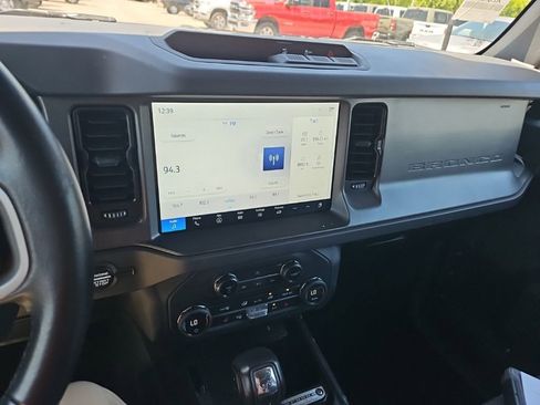 Used 2025 Ford Bronco Big Bend AWD/4WD image 19