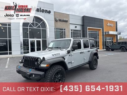 Used 2023 Jeep Wrangler Unlimited w/ Cold Weather Group
