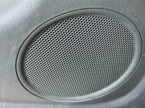 Used 2003 Toyota Highlander V6 image 16