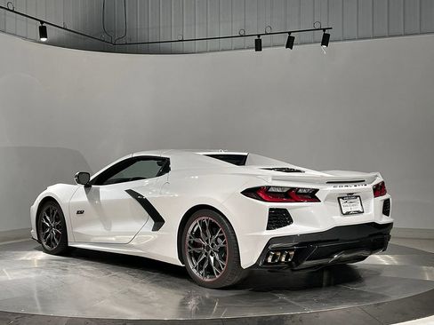 Used 2023 Chevrolet Corvette Stingray Premium Conv RWD image 2