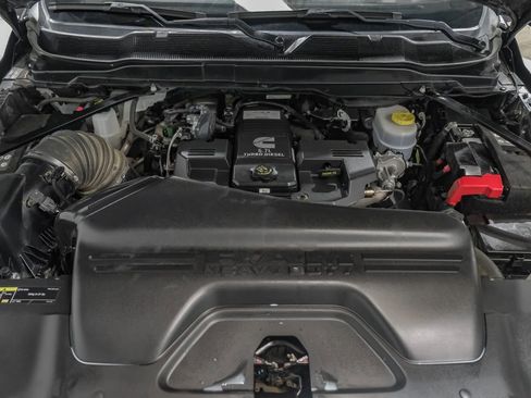 Used 2023 RAM 3500 Laramie AWD/4WD image 59