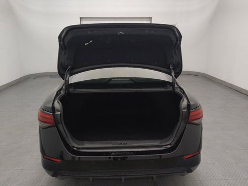 Used 2024 Nissan Sentra SV w/ SV Premium Package FWD image 29