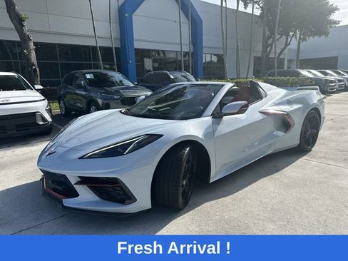 Used 2022 Chevrolet Corvette Stingray Premium Conv w/ Z51 Performance Package RWD image 39