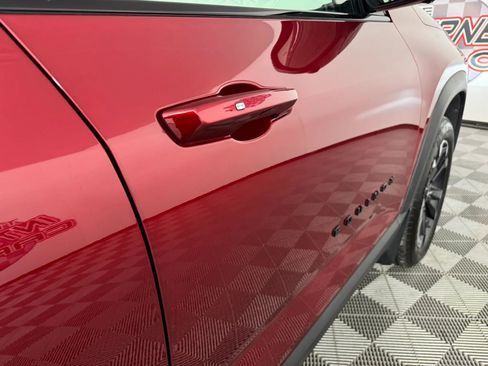 Used 2025 Chevrolet Equinox RS w/ Safety and Technology Package image 32