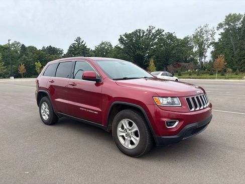 Used 2014 Jeep Grand Cherokee Laredo AWD/4WD image 6
