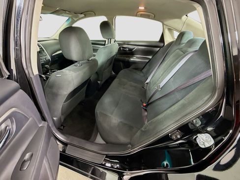 Used 2015 Nissan Altima 2.5 S w/ Power Driver Seat Package FWD image 17