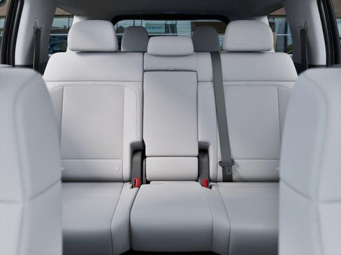 New 2025 Hyundai Santa Fe SE image 12