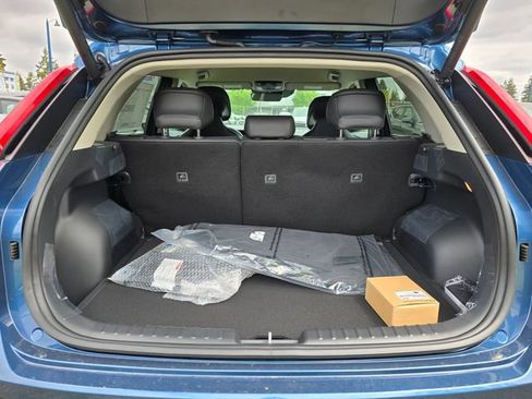 New 2026 Kia Niro Wind w/ Wind Preserve Package FWD image 12
