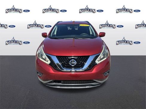 Used 2018 Nissan Murano SV image 2