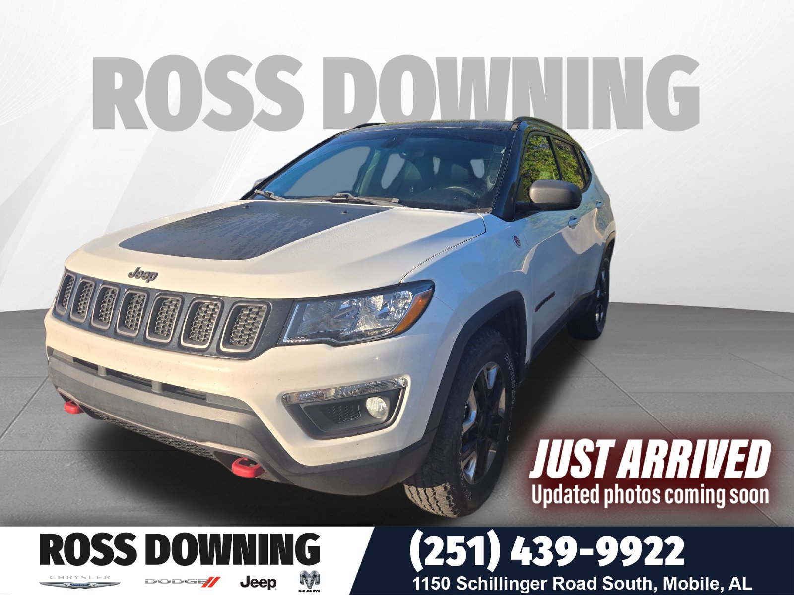Used 2018 Jeep Compass Trailhawk w/ Safe & Security Group AWD/4WD image 1