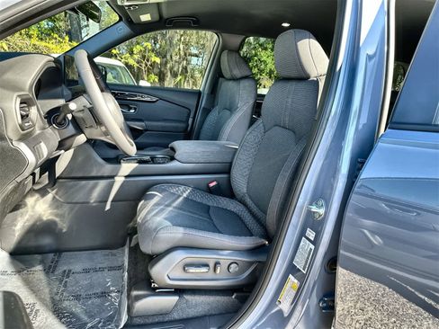 Used 2026 Honda Pilot Sport image 10