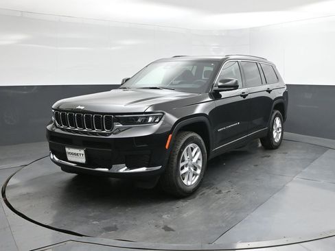 New 2026 Jeep Grand Cherokee L 2WD image 34