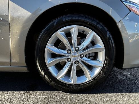 Used 2024 Chevrolet Malibu LT image 27