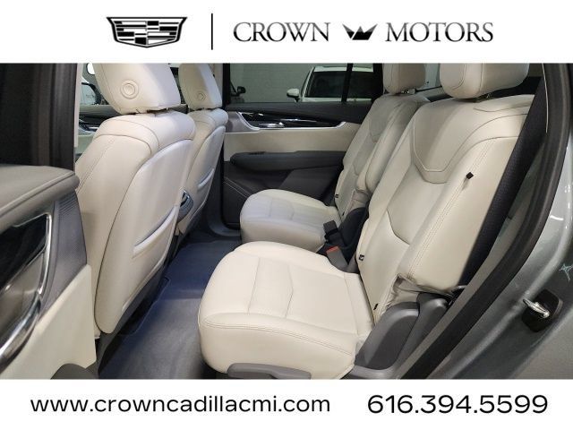 Certified 2024 Cadillac XT6 Premium Luxury w/ LPO, Floor Liner Package AWD/4WD image 24