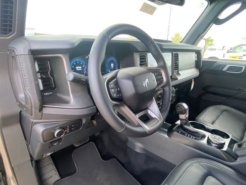 New 2026 Ford Bronco Big Bend image 9