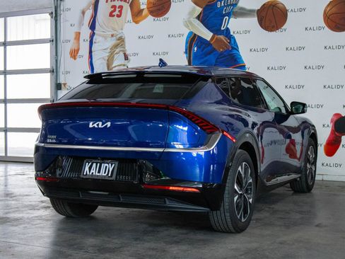 Used 2024 Kia EV6 Wind image 26