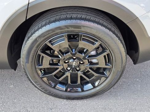 Used 2022 Kia Telluride SX w/ Nightfall Edition Package image 10