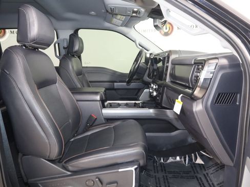 Used 2023 Ford F250 Lariat w/ Lariat Ultimate Package AWD/4WD image 12