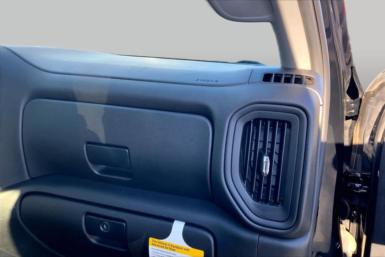 Used 2026 Chevrolet Silverado 1500 Custom w/ Turbomax Blackout Package AWD/4WD image 19