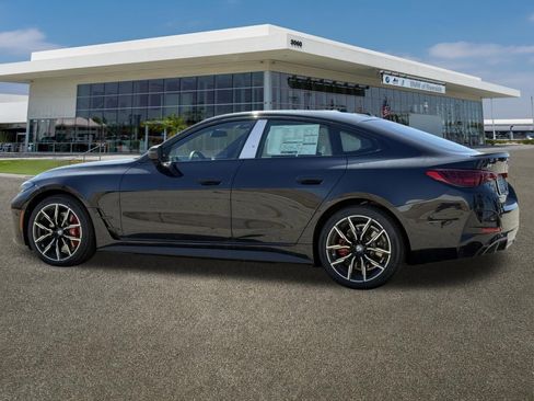 New 2026 BMW i4 eDrive40 w/ M Sport Package RWD image 7