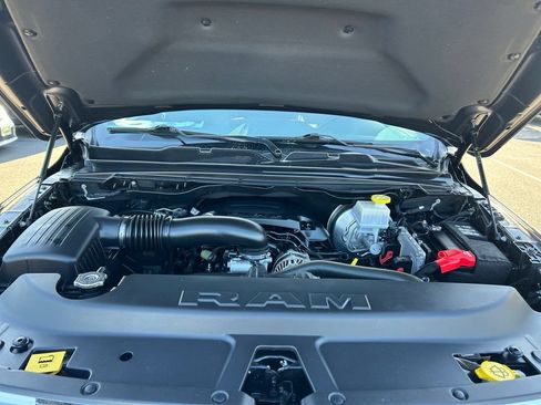 Used 2022 RAM 1500 Big Horn AWD/4WD image 29