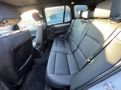 Used 2016 BMW X3 xDrive28i image 11
