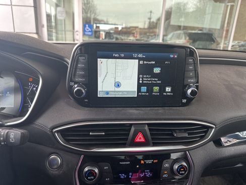 Used 2020 Hyundai Santa Fe Limited image 11