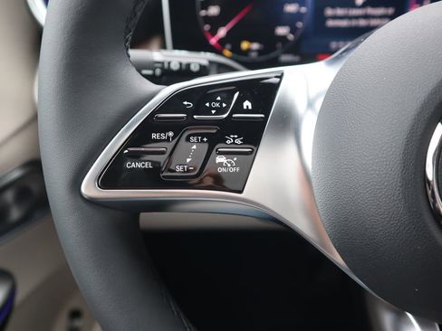 New 2026 Mercedes-Benz GLC 300 4MATIC image 22